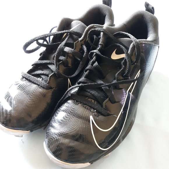 Black Nike Vapor Fastflex Boy's Sport Cleats - Picture 7 of 8